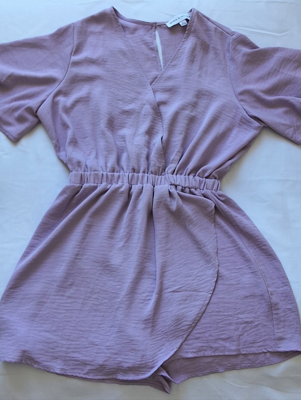 Emma & Michele Lilac Purple Wrap Romper V-Neck Flutter Sleeve (M)